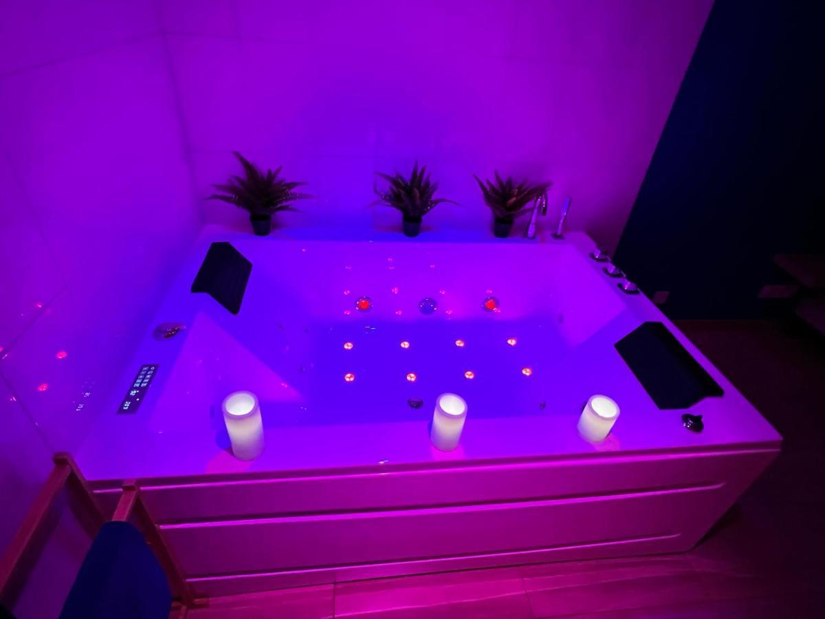 Narbnb - Eden Suite - Jacuzzi - Parking - Clim Narbonne Kültér fotó