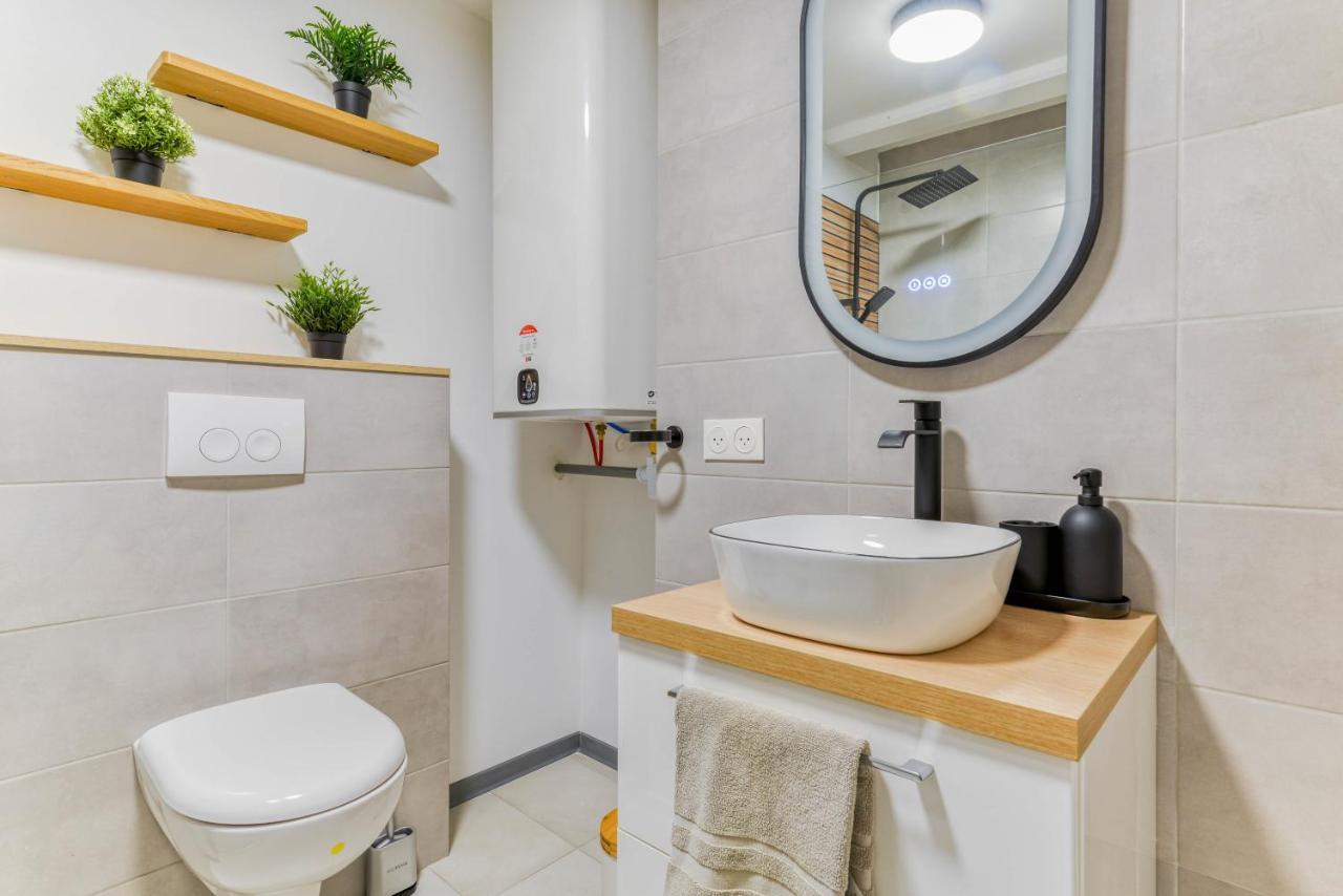 Narbnb - Eden Suite - Jacuzzi - Parking - Clim Narbonne Kültér fotó